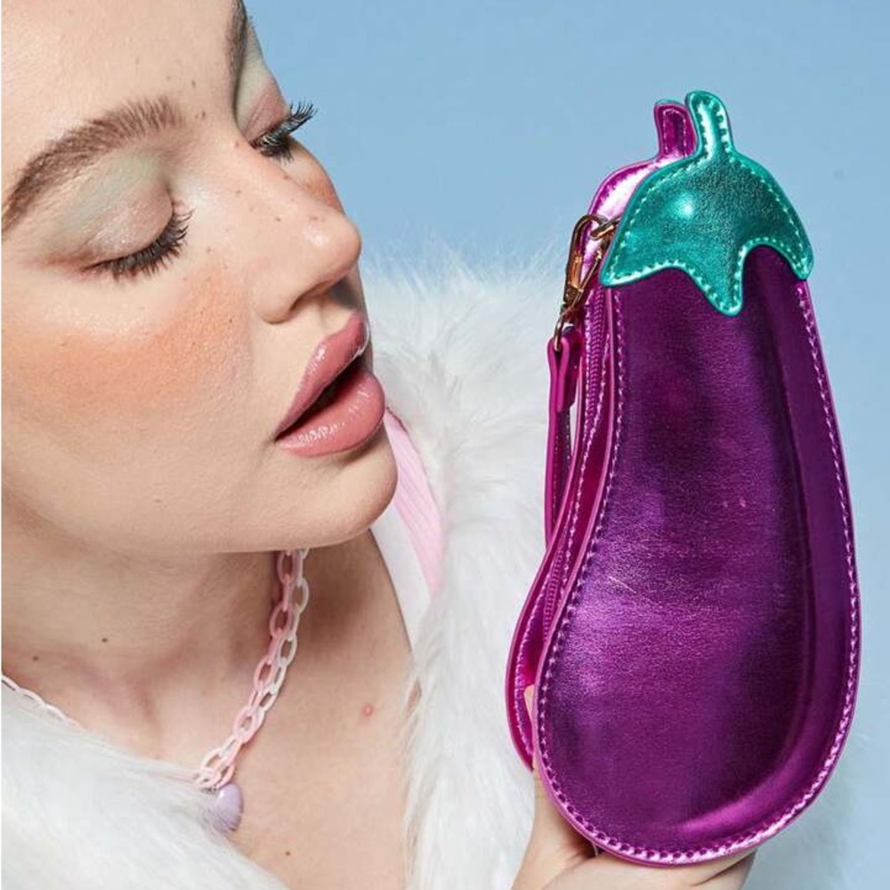 Eggplant Clutch